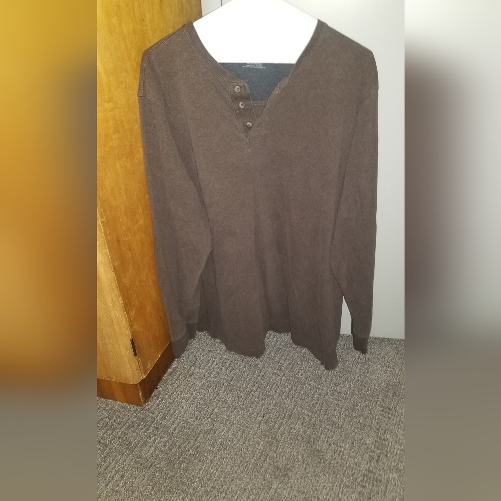 Covington XL brown long sleeve cotton shirt 3 button collar